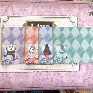 Vintage Alice in Wonderland Stationary Set